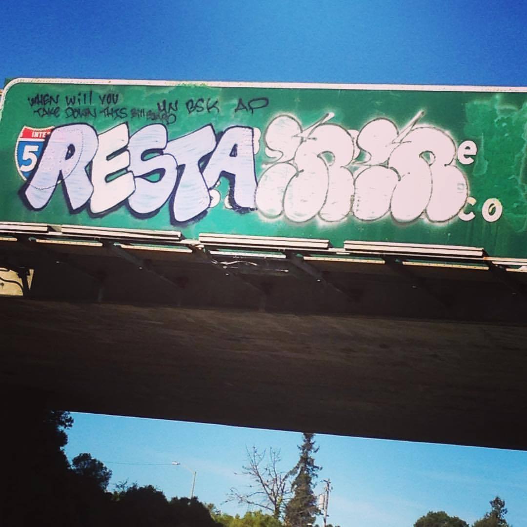 RESTA FREEWAY :: OAK :: NOV 2017 #graffiti #streetart #tags #throws #eastbay #oakland #eastbaygraffiti #tagsandthrows #iphonography #welovebombing #vandal #art #love #bombing