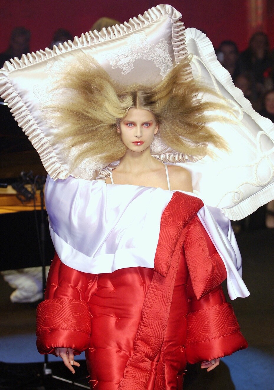 I M 26 Duvet And Pillows Dress From Viktor Rolf Fall I M 26 Duvet And Pillows Dress From Viktor Rolf Fall