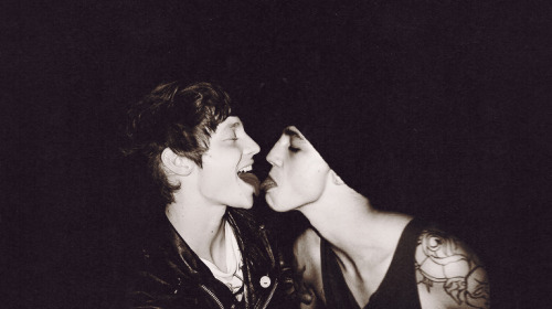 Gay Kisses And Love