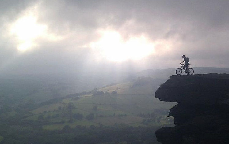 chirosangaku:  Singletrack Magazine | Keep it Peaky