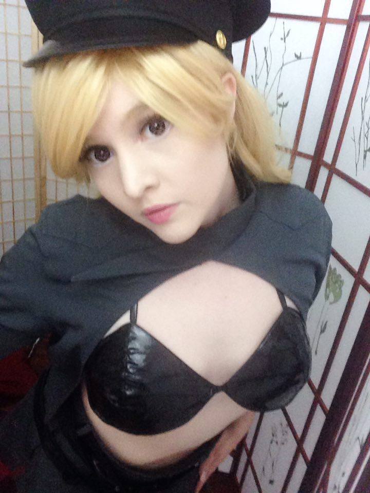 nsfwfoxydenofficial:  Tried on Lady Bishamon for the first time and also did a make-up