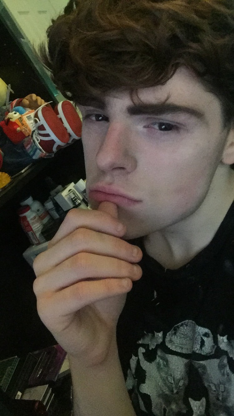 anightincolon:  i want to die