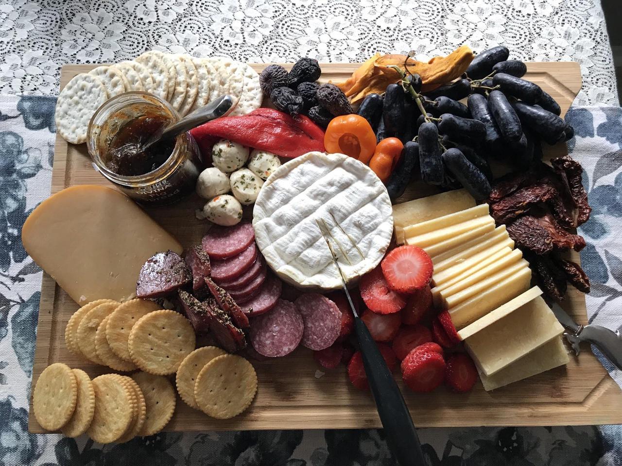 food-porn-diary:  My wife’s charcuterie board