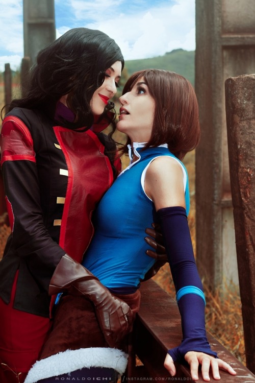 rizzycosart: *gay panic*  Asami by me Korra by @rachasakawa Photo by @ronaldoichiphotography