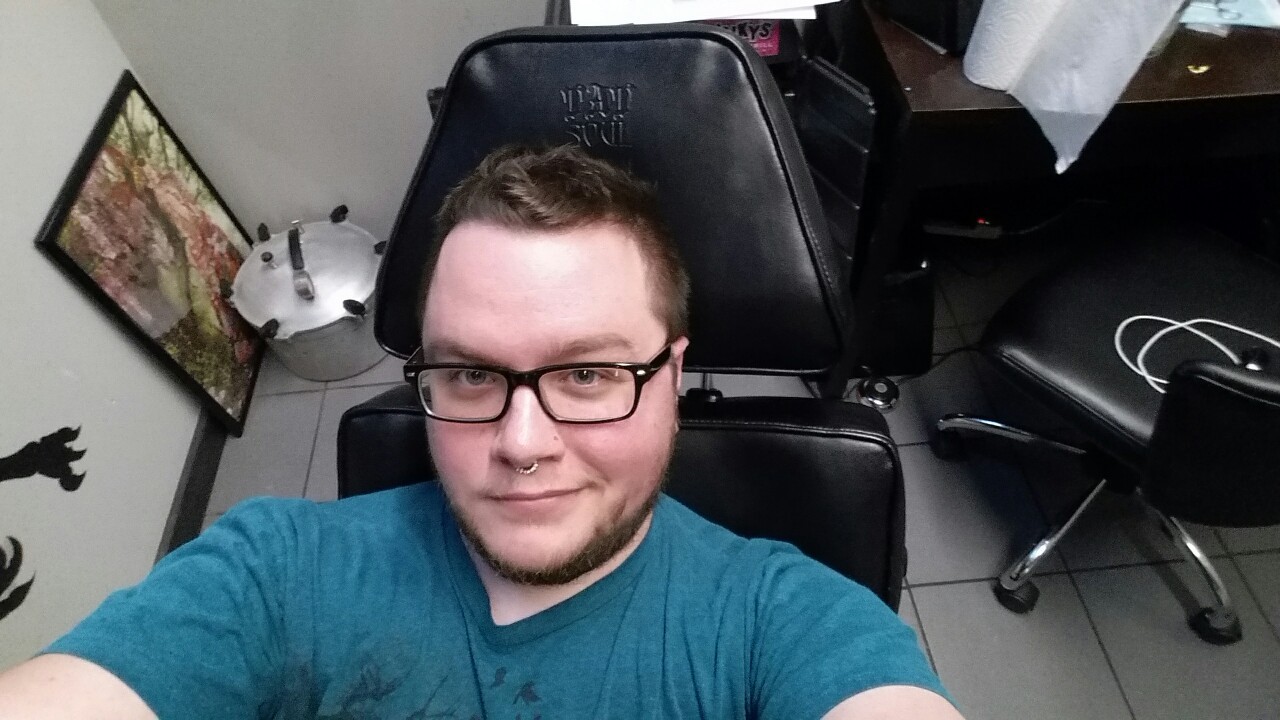 acetrainermikael:  This selfie is brought to you by TatSoul Tattoo Furniture, a disheveled