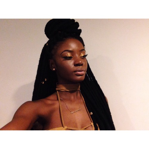 Dark skinned women are beautiful
