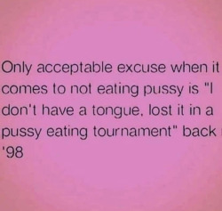 just-a-bi-guy91-deactivated2022:noknickers:😂Ain’t gonna stop me from sucking
