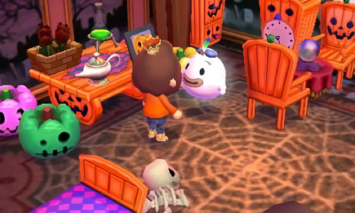 newleafandpizza:  Perfect addition to my spooky room