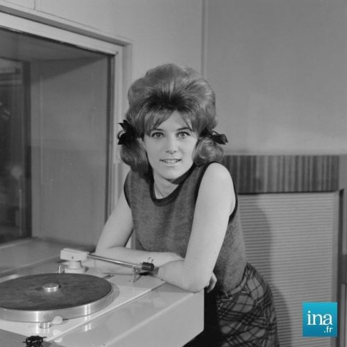 vinylespassion: Sheila en studio d'enregistrement - 1963.