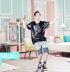 minseoked:  [EXO vs EXO dance battle: Final Winner] Xiumin   My baozi! &hellip;.