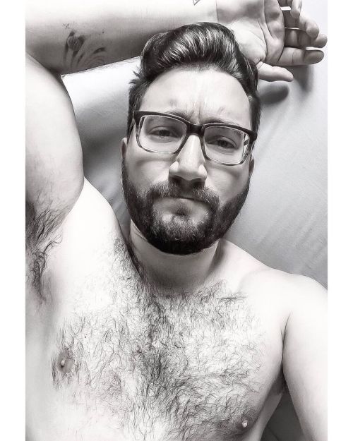 https://64.media.tumblr.com/65c976ea690d05569cd6d4d29dfdaeb4/4de7a51b6c46fa0d-23/s500x750/c55ea9a248b8863e24955dce385f7052d4f053da.jpg