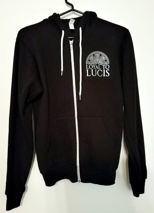 asoeiki: schalakitty: I was commissioned a while back to make a custom FFXV Lucis hoodie and now tha