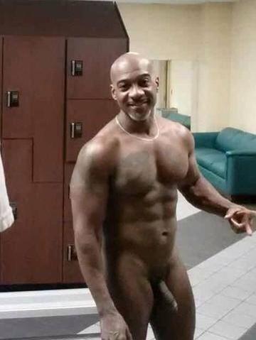 cocolovr:  Hot daddy 