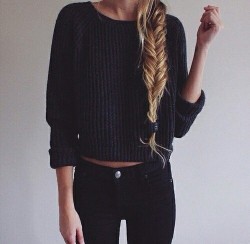 fash-cafe:  Plain Long Sleeve Crop Sweater 