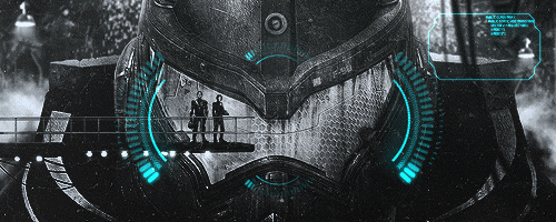 evewillow:   Gipsy Danger - Raleigh Becket &amp; Mako Mori        