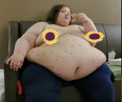 brendakthedonutgirl:bucketttts-deactivated20200721:@fatmisstssbbw #goals