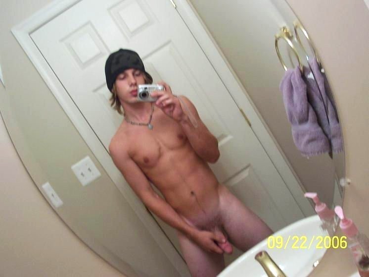 gayboyselfshots:  See more horny nude amateur boys showing off their cocks at Gay
