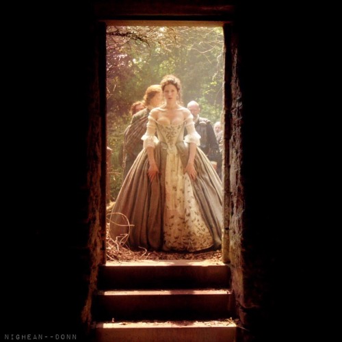 nighean–donn:  Happy 98th Birthday Claire Elizabeth Beauchamp Randall Fraser!   A woman ahead of (and out of) her own time ❤️ 