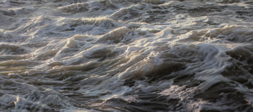 idreamofaworldofcouture:  Paintings from the ‘Element’ series by Ran Ortner  