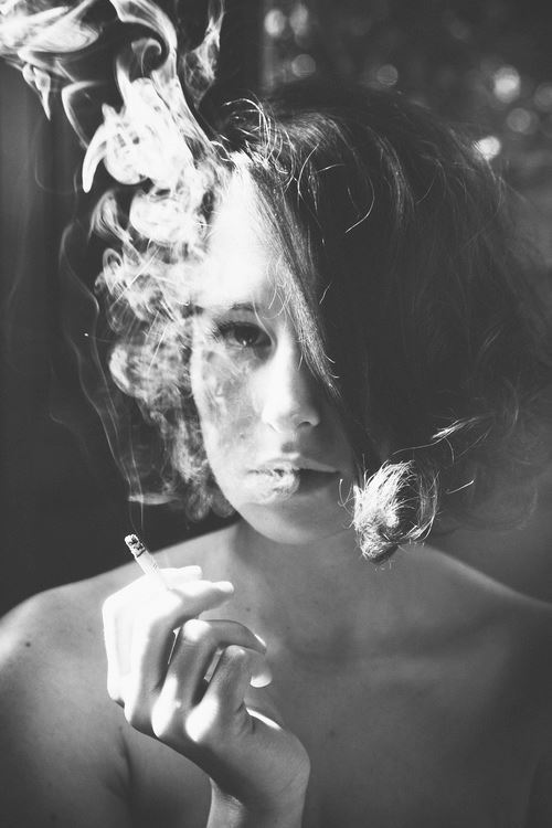 Amy Loves Smoking