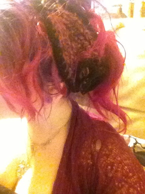 sometimesevenrightiswrong:  New favorite head band. Septum finally pierced. Last