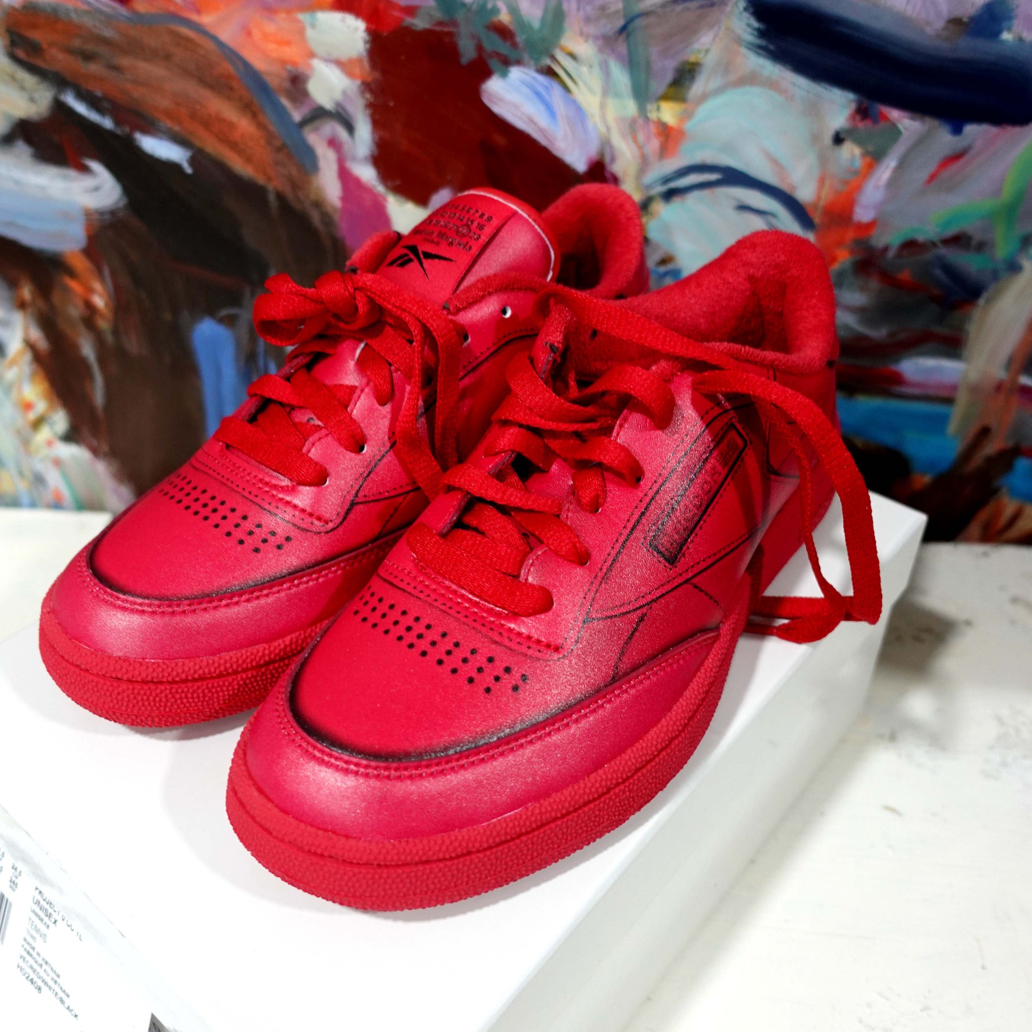 Margiela X Reebok Sneakers in fire red with black line print - Shop Mr.Travel Genius Antique Men's Shoes - Pinkoi