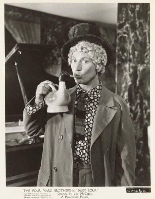 Harpo Marx in &ldquo;Duck Soup&rdquo; by Leo McCarey 1933