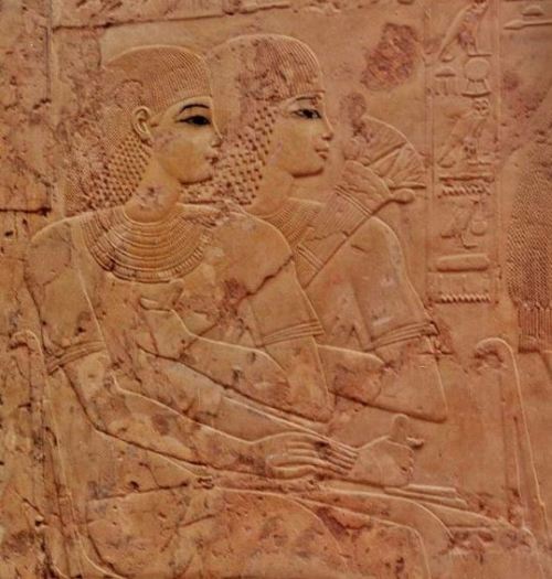 Ramose, Governor of Thebes and Vizier under both Amenhotep III and Akhenaten and his wife Meryet-pta