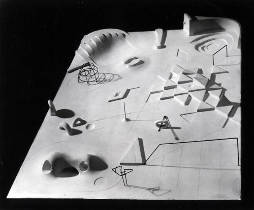 Isamu Noguchi, model for unrealized design for playground for United Nations, New York, 1952, plaste