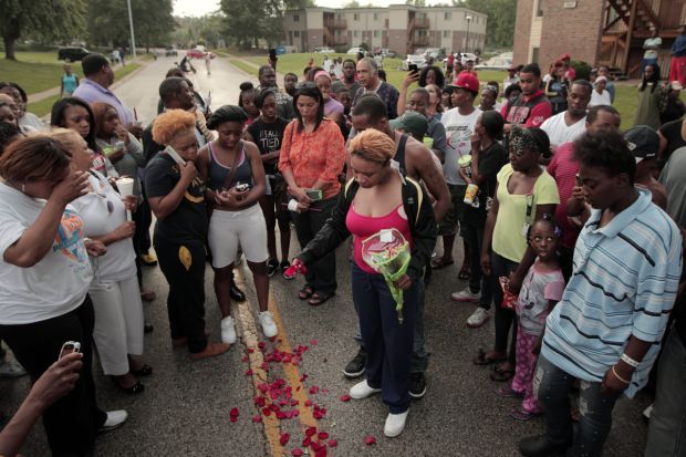 house-of-gnar:  Unarmed St. Louis teen gunned down by police officer August 9th,