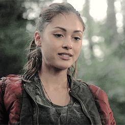 Lindsey Morgan Gifs