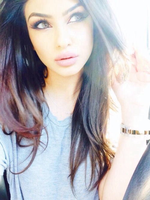 solisseblog:  Twitter: maryjaneezy 