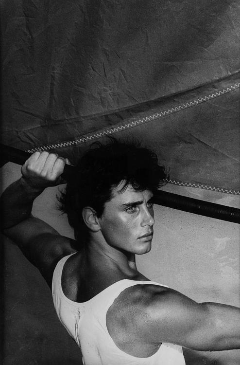 superadriana187:MALE PORTRAIT BY HERB RITTS (c 1988)