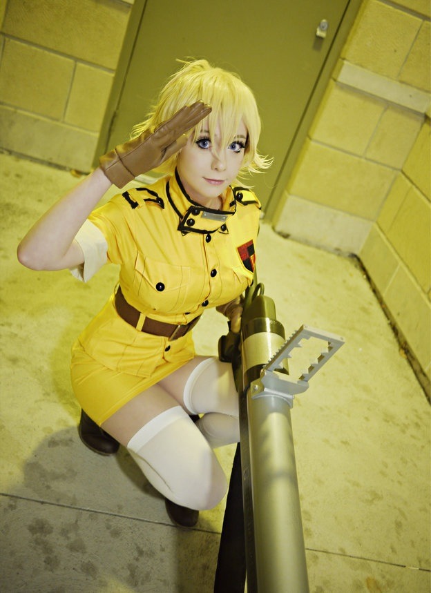 cosplayandanimes:  Seras Victoria - Hellsing source 