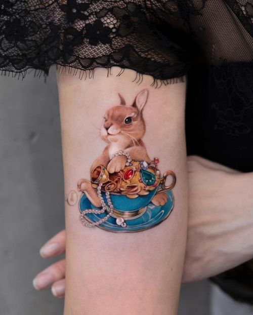 ig: newtattoo_neuneu portrait;rabbit;teacup