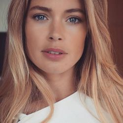 Picture and Make Up by @charlottewillermakeup hair by @stephanelancien #lorealcannes2016 by doutzen