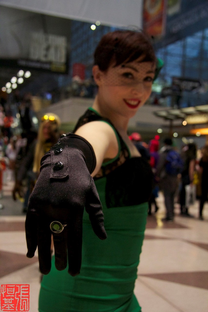 foodandcosplay:  New York Comic Con 2013 Green Lantern/Audrey Hepburn Style ———————————————————————