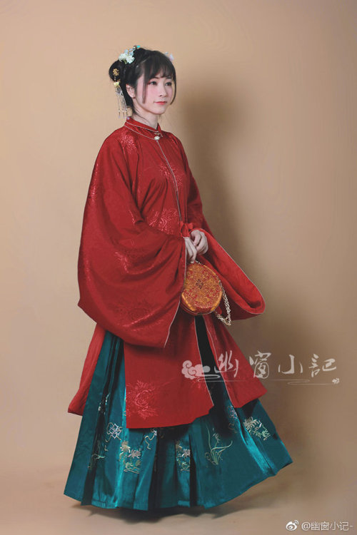 Ming dynasty -styled hanfu  from 幽窗小记- 