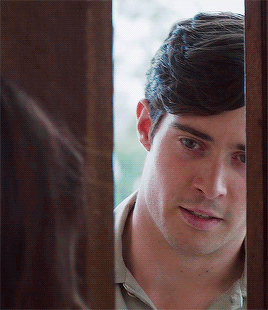 tumblr_pmmuhjH6DD1y0fs57o4_400.gif
