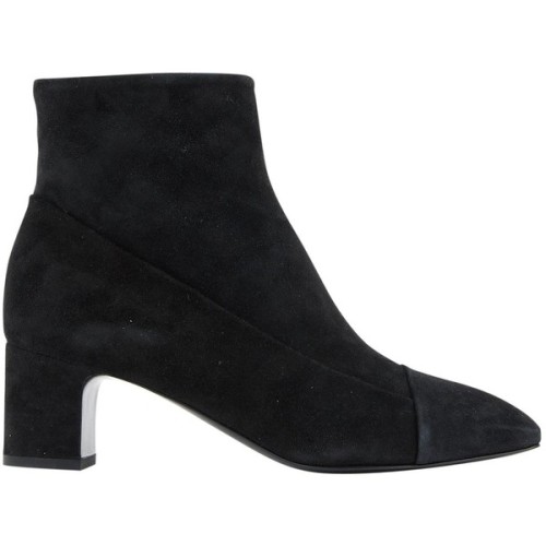 Pre-owned Hermès Boots ❤ liked on Polyvore (see more black ankle booties)