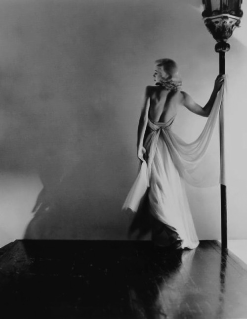 lovegingerogers:Ginger Rogers in a grecian evening gown, photographed by Horst P. Horst for Vogue Pa