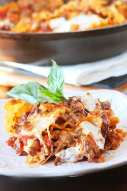 yummyinmytumbly:15 Minute Lasagna