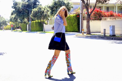 Fashion blogger labydiana in Dolce &amp; Gabbana Sicilian floral boots.Shirt: Alice &amp; Olivia. Ba