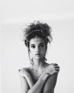 bohemiancharm:  Girl crush on Inka Williams.