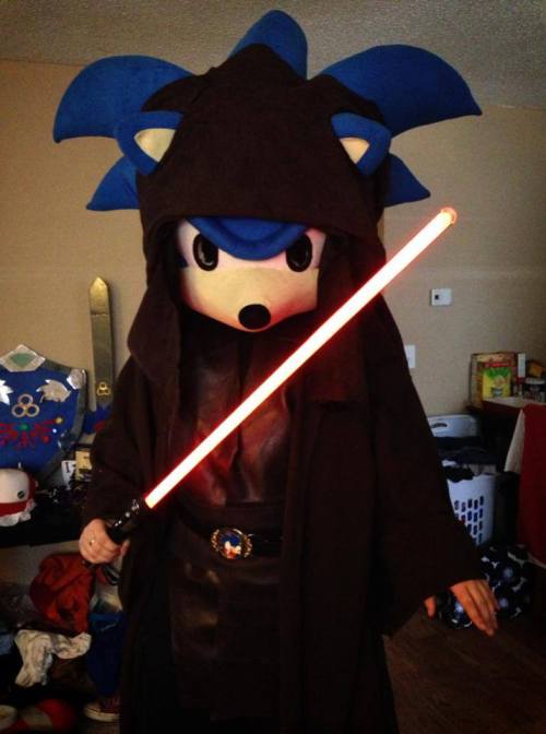 XXX too-much-sonic:  cosplay-gamers:  The many photo