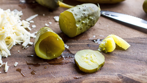 whitegirlsaintshit:  childservices:  do-not-touch-my-food:  Deep Fried Pickle Poppers  I love poppers  shut the FUCK UP OMG