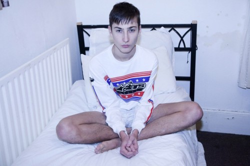 malemodelfeet:  Oliver Beard
