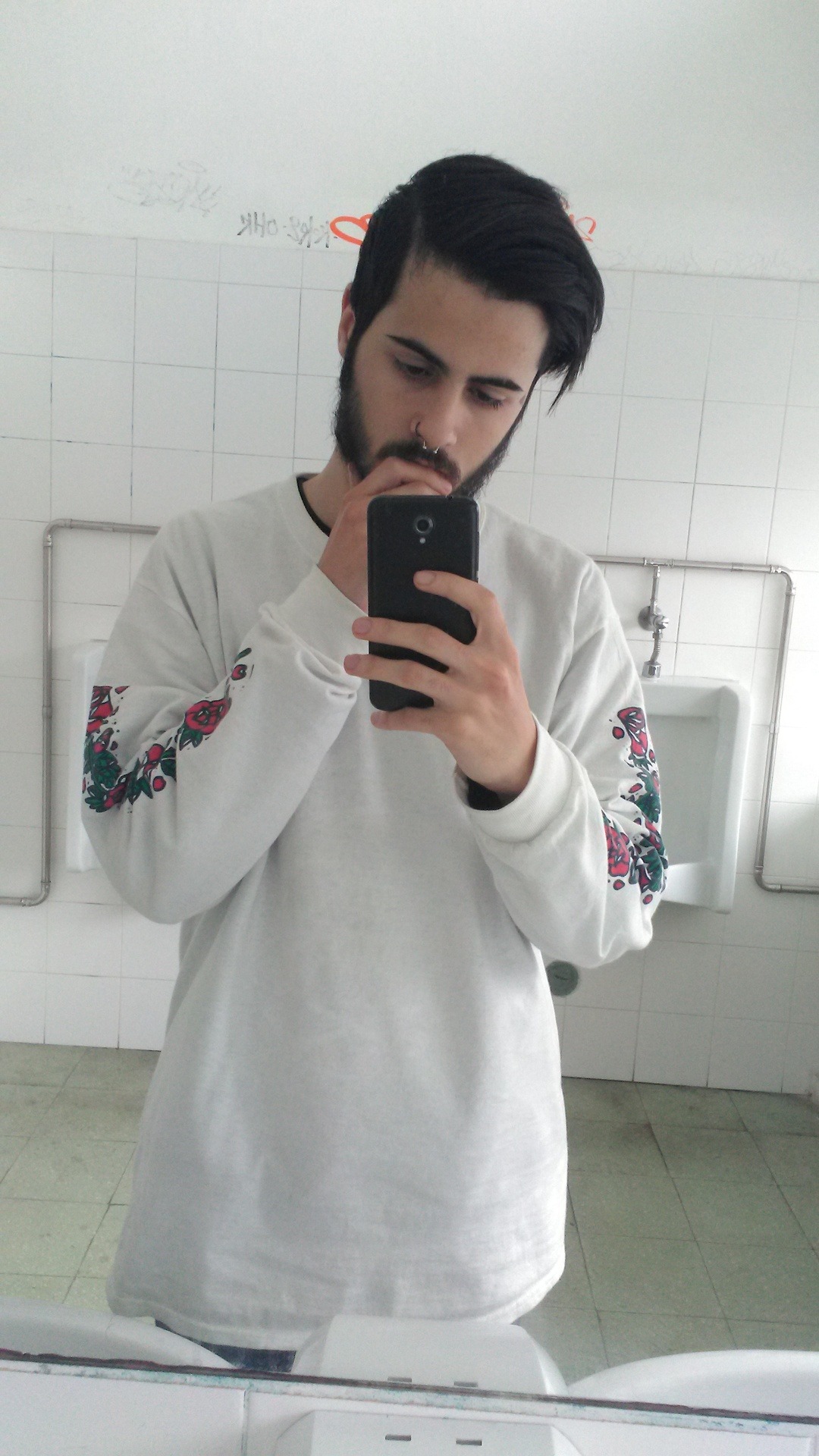 in-hearts-affliction:  ya boi’s feeling really tired  Did you get that at H&amp;M?