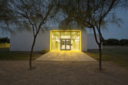  North American Butterfly Association / Cooper Joseph Studio Javier Gaete, archdaily.com Architects: Cooper Joseph StudioLocation: Mission, TX, USADesign Team: Wendy Evans Joseph, Chris Cooper, Chris GoodArea: 47,015 sqftYear: 2010Photographs: Thorney