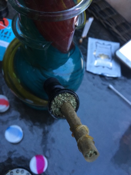 everystonerhasafuture - Best way to do a timebomb ;)